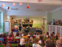 /album/fotogaleria-fotogaleria/divadlodrozdik-cimko22-jpg/